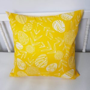 Poszewka na poduszkę wielkanocne pisanki żółte